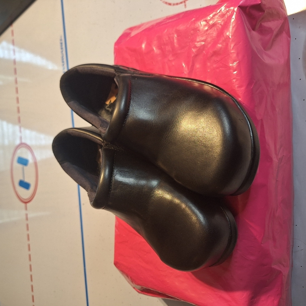 Timberland Black Leather Slip-On Loafers